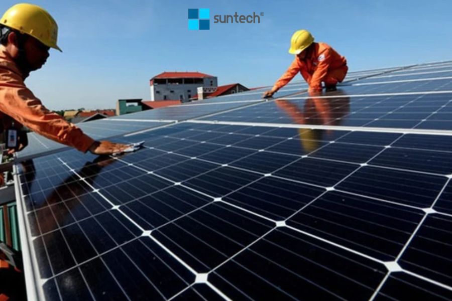 Tấm pin năng lượng mặt trời